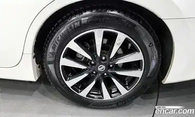 Nissan Altima 2017 2.5 гидро в Москве № 284972, миниатюра 5