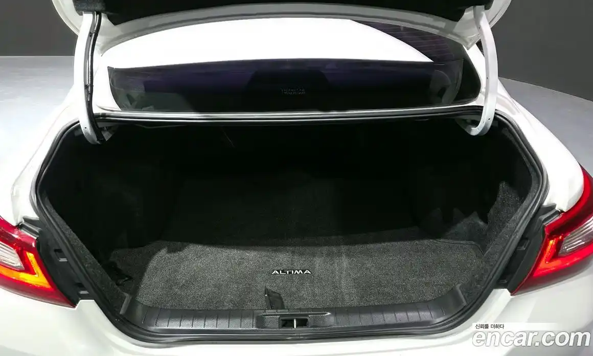 Nissan Altima 2016 2.5 гидро в Москве № 285003, фото 20