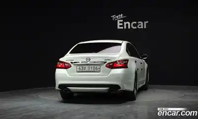 Nissan Altima 2016 2.5 гидро в Москве № 285003, миниатюра 4
