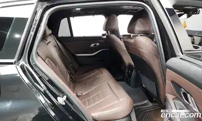 BMW 3-Series 2022 2.0 гидро в Москве № 303465, миниатюра 11