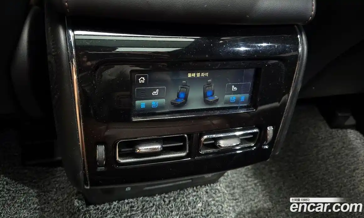 Lincoln Aviator 2020 3.0 гидро в Москве № 304095, фото 17