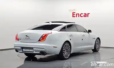 Jaguar XJ 2016 3.0 гидро в Москве № 305052, миниатюра 2