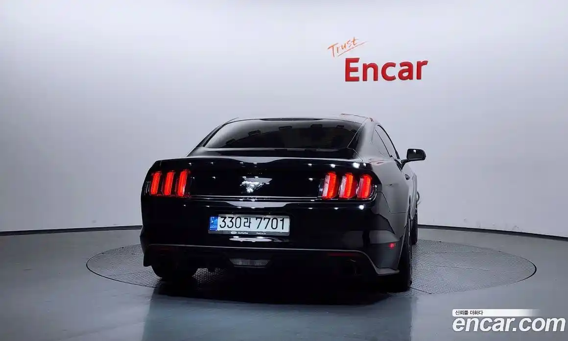 Ford Mustang 2015 2.3 гидро в Москве № 313714, фото 4
