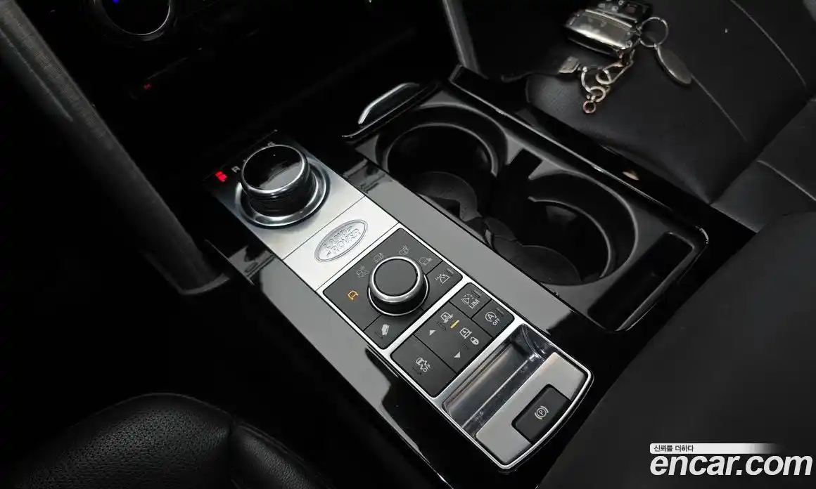 Land Rover Discovery 2017 3.0 гидро в Москве № 316253, фото 9