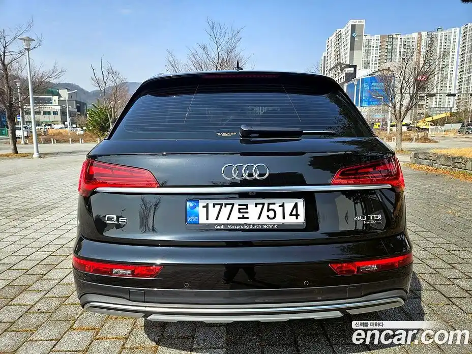 Audi Q5 2023 2.0 гидро в Москве № 343426, фото 4