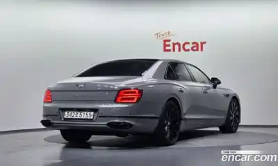 Bentley Flying Spur, 2021