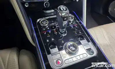 Bentley Flying Spur 2021 4.0 гидро в Москве № 366322, миниатюра 8