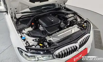 BMW 3-Series 2022 2.0 гидро в Москве № 386279, миниатюра 6