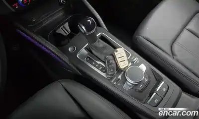 Audi Q2 2023 2.0 гидро в Москве № 391146, миниатюра 9