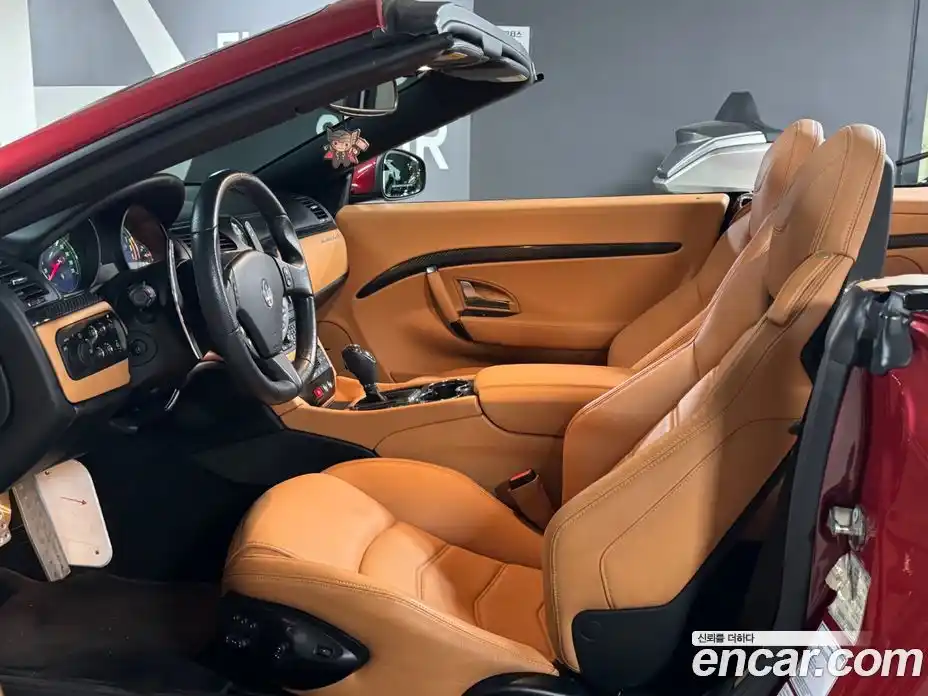 Maserati Gran Cabrio 2015 4.7 гидро в Москве № 404251, фото 7