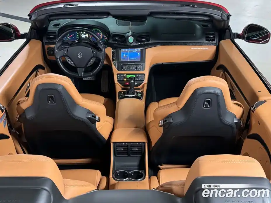 Maserati Gran Cabrio 2015 4.7 гидро в Москве № 404251, фото 9