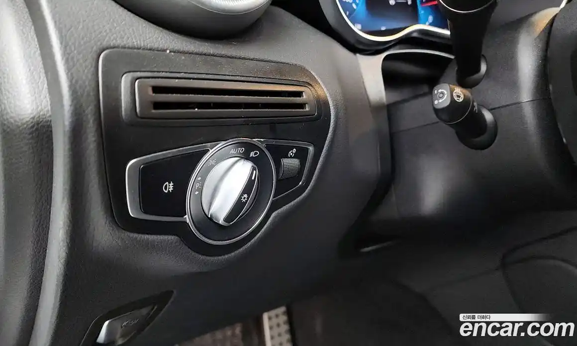Mercedes-Benz GLC-Class 2023 2.0 гидро в Москве № 412687, фото 16