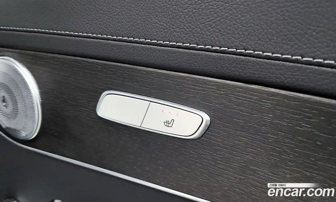 Mercedes-Benz GLC-Class 2023 2.0 гидро в Москве № 412687, фото 19