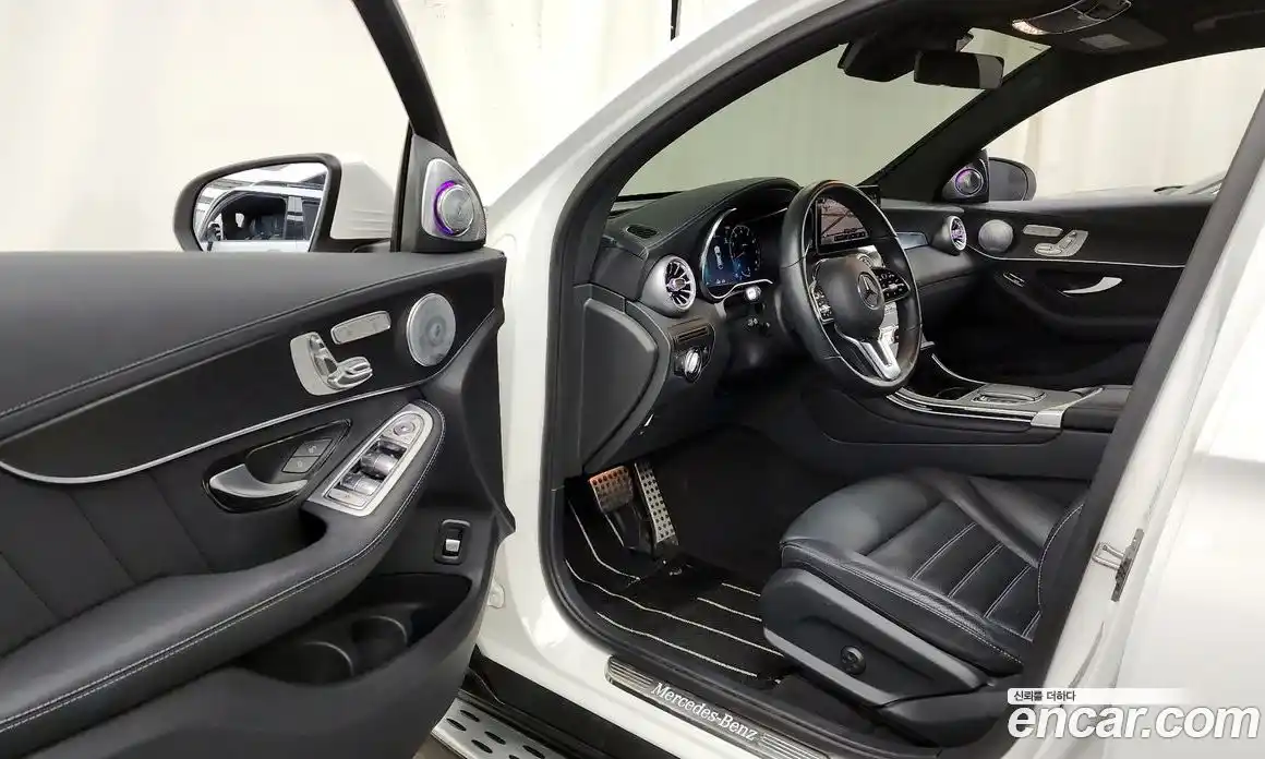 Mercedes-Benz GLC-Class 2023 2.0 гидро в Москве № 412687, фото 10