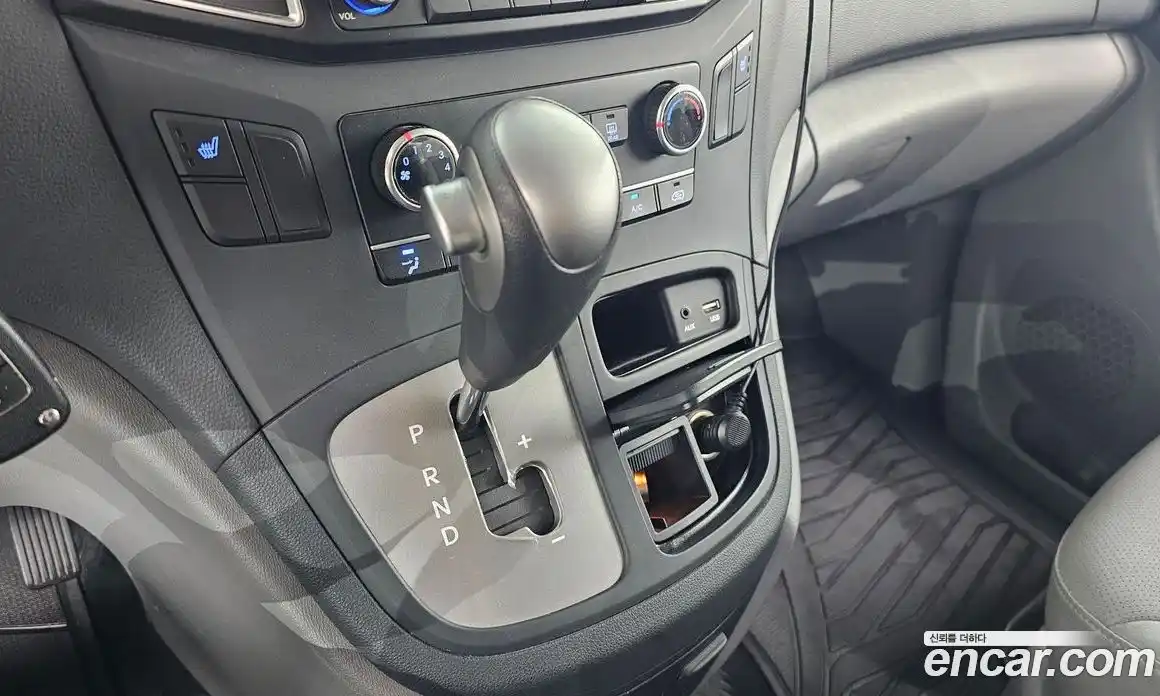 Hyundai Starex 2016 2.5 гидро в Москве № 48735, фото 9