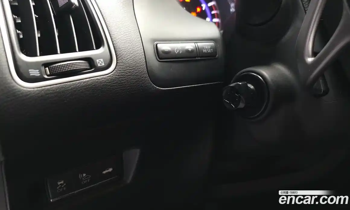 Infiniti Q50 2016 3.5 гидро в Москве № 500357, фото 17