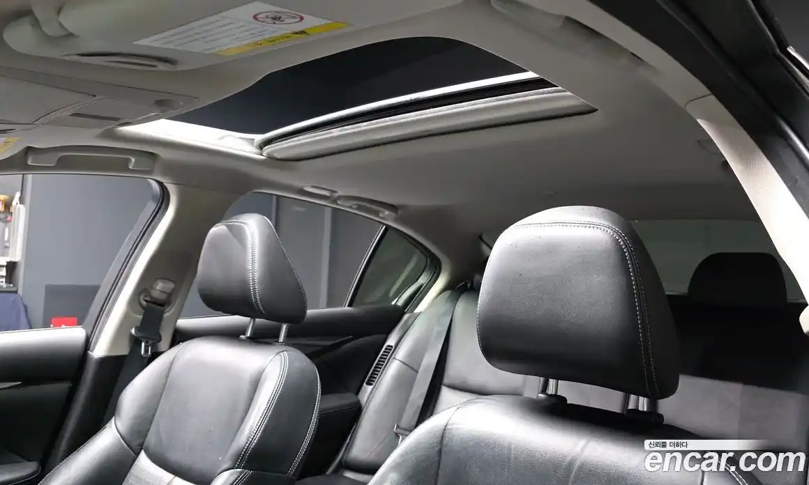 Infiniti Q50 2016 3.5 гидро в Москве № 500357, фото 19