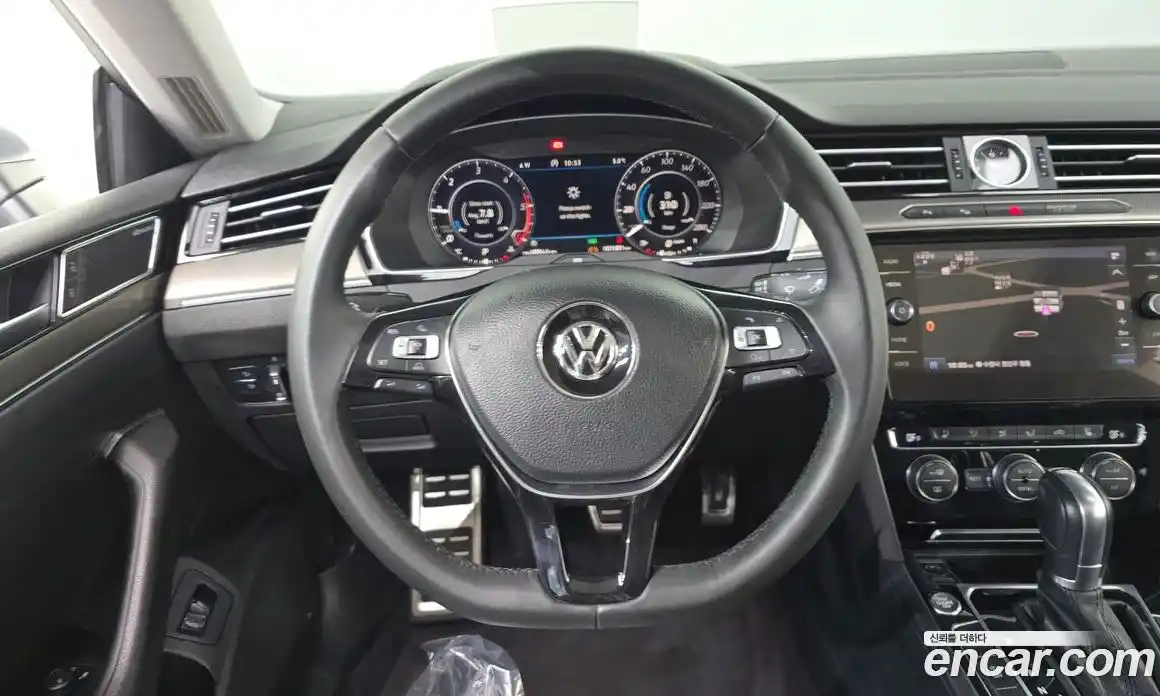 Volkswagen Arteon 2018 2.0 гидро в Москве № 547420, фото 13