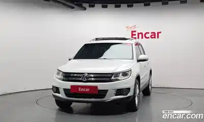Volkswagen Tiguan 2014 2.0 гидро в Москве № 629185, миниатюра 3