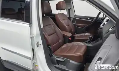 Volkswagen Tiguan 2014 2.0 гидро в Москве № 629185, миниатюра 10