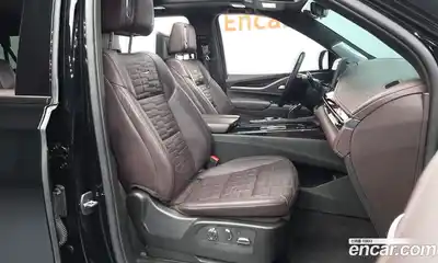 Cadillac Escalade 2023 6.2 гидро в Москве № 718083, миниатюра 11