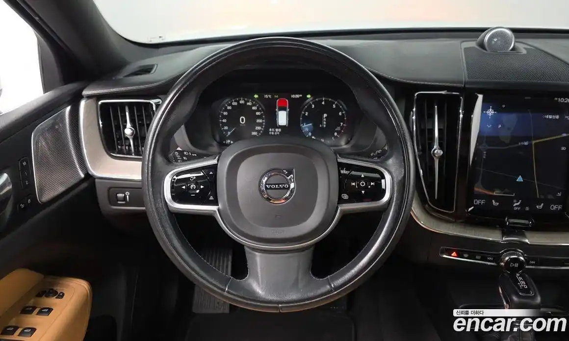 Volvo XC60 2020 2.0 гидро в Москве № 724127, фото 12