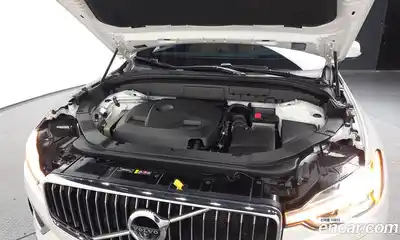 Volvo XC60 2020 2.0 гидро в Москве № 724127, миниатюра 5