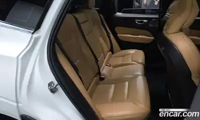 Volvo XC60 2020 2.0 гидро в Москве № 724127, миниатюра 10