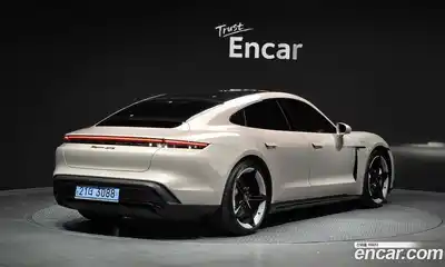 Porsche Taycan 2023 0.1 гидро в Москве № 765589, миниатюра 2