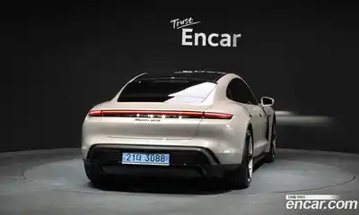 Porsche Taycan 2023 0.1 гидро в Москве № 765589, миниатюра 4