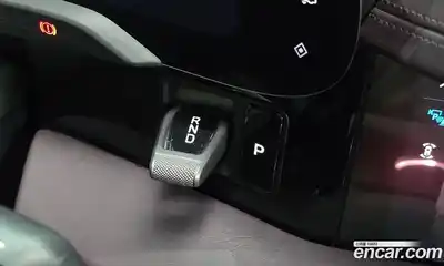 Porsche Taycan 2023 0.1 гидро в Москве № 765589, миниатюра 9