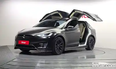 Tesla Model X, 2019