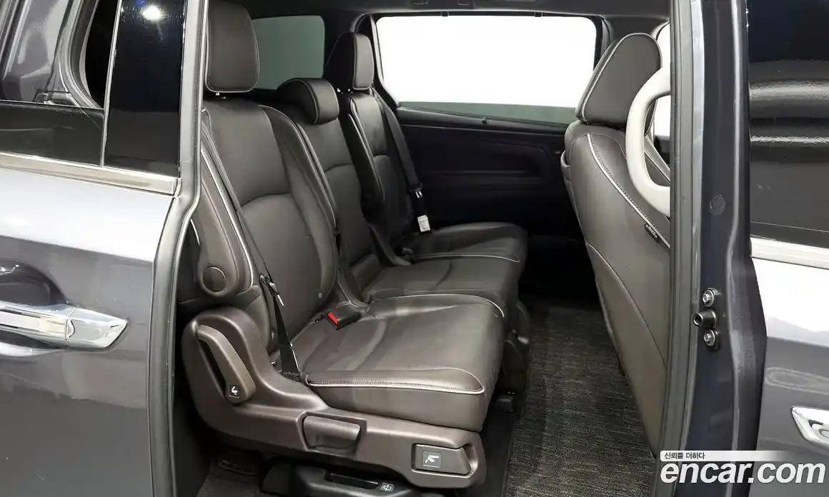 Honda Odyssey 2023 3.5 гидро в Москве № 767382, фото 12