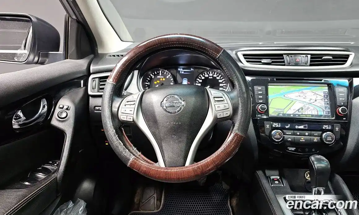 Nissan Qashqai 2016 1.6 гидро в Москве № 796700, фото 13