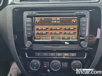 Volkswagen Jetta 2015 2.0 гидро в Москве № 802862, миниатюра 11