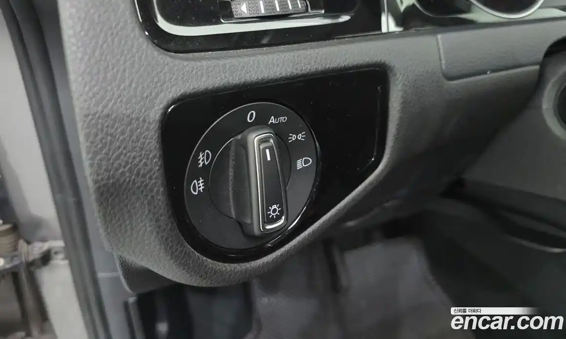 Volkswagen Golf 2014 2.0 гидро в Москве № 802885, фото 17