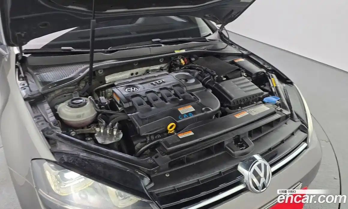 Volkswagen Golf 2014 2.0 гидро в Москве № 802885, фото 6