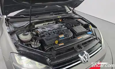 Volkswagen Golf 2014 2.0 гидро в Москве № 802885, миниатюра 6
