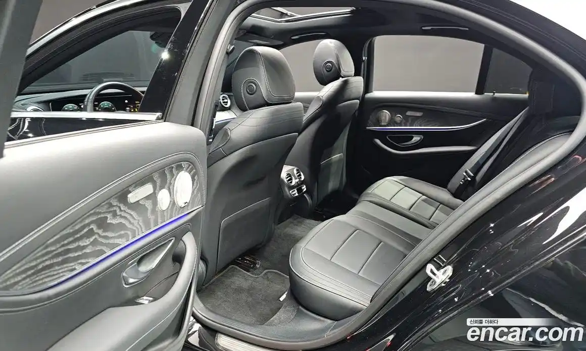 Mercedes-Benz E-Class 2021 2.0 гидро в Москве № 822138, фото 12