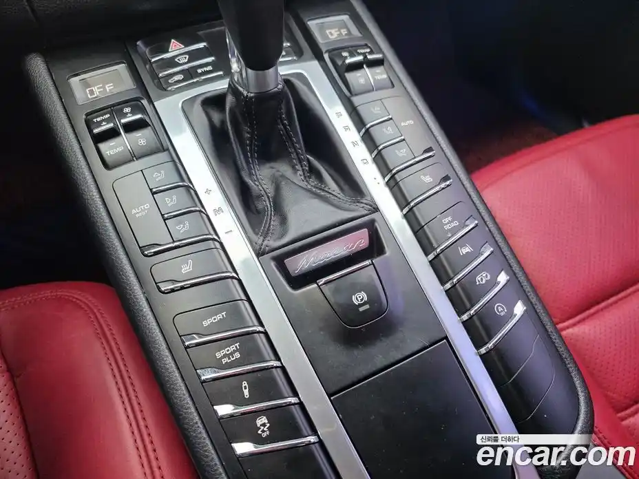 Porsche Macan 2016 3.0 гидро в Москве № 824583, фото 14