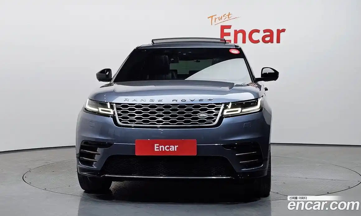 Land Rover Range-Rover Velar 2018 3.0 гидро в Москве № 824860, фото 3