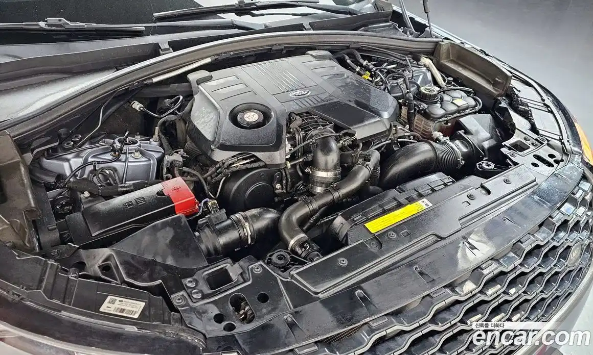Land Rover Range-Rover Velar 2018 3.0 гидро в Москве № 824860, фото 6