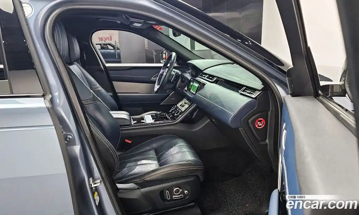Land Rover Range-Rover Velar 2018 3.0 гидро в Москве № 824860, фото 10
