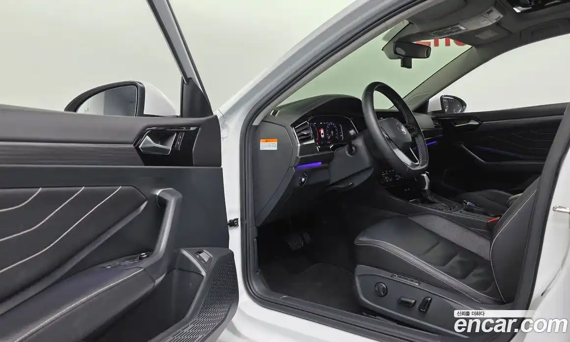 Volkswagen Jetta 2022 1.5 гидро в Москве № 826020, фото 12