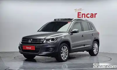 Volkswagen Tiguan, 2014