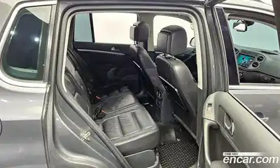 Volkswagen Tiguan 2014 2.0 гидро в Москве № 826166, миниатюра 12