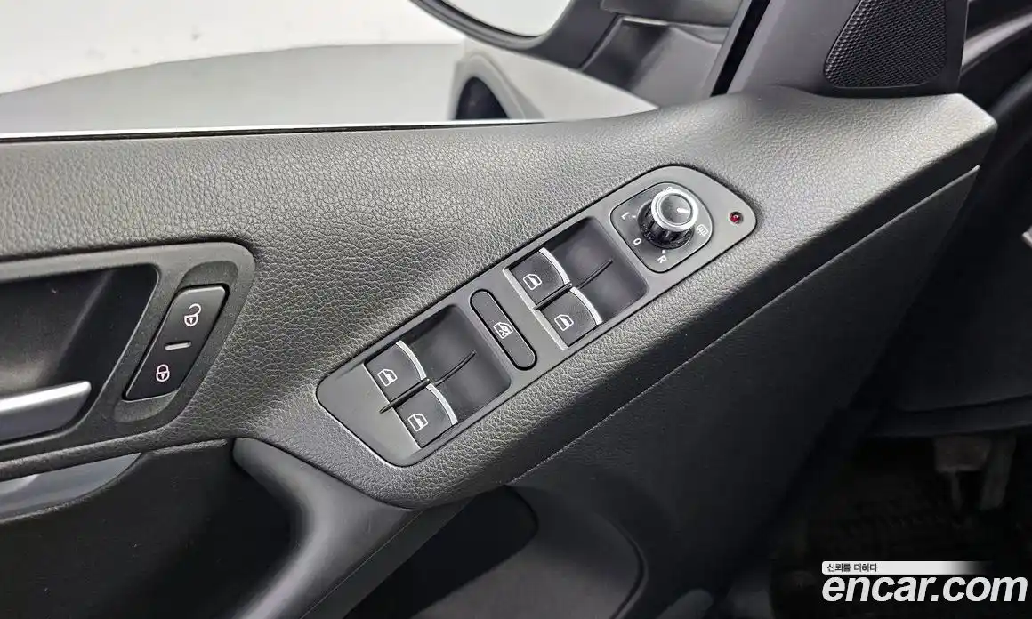 Volkswagen Tiguan 2014 2.0 гидро в Москве № 826166, фото 18