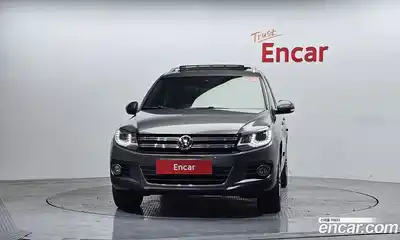 Volkswagen Tiguan 2014 2.0 гидро в Москве № 826166, миниатюра 3