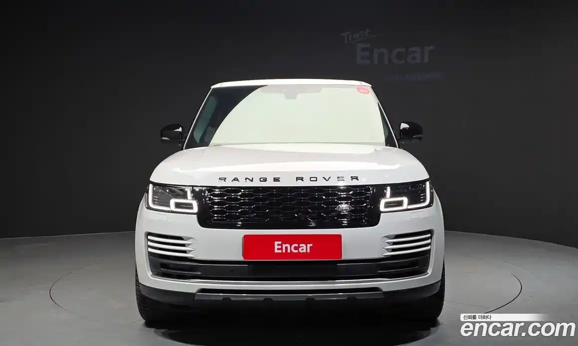 Land Rover Range-Rover 2022 5.0 гидро в Москве № 861051, фото 3