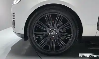 Land Rover Range-Rover 2022 5.0 гидро в Москве № 861051, миниатюра 5